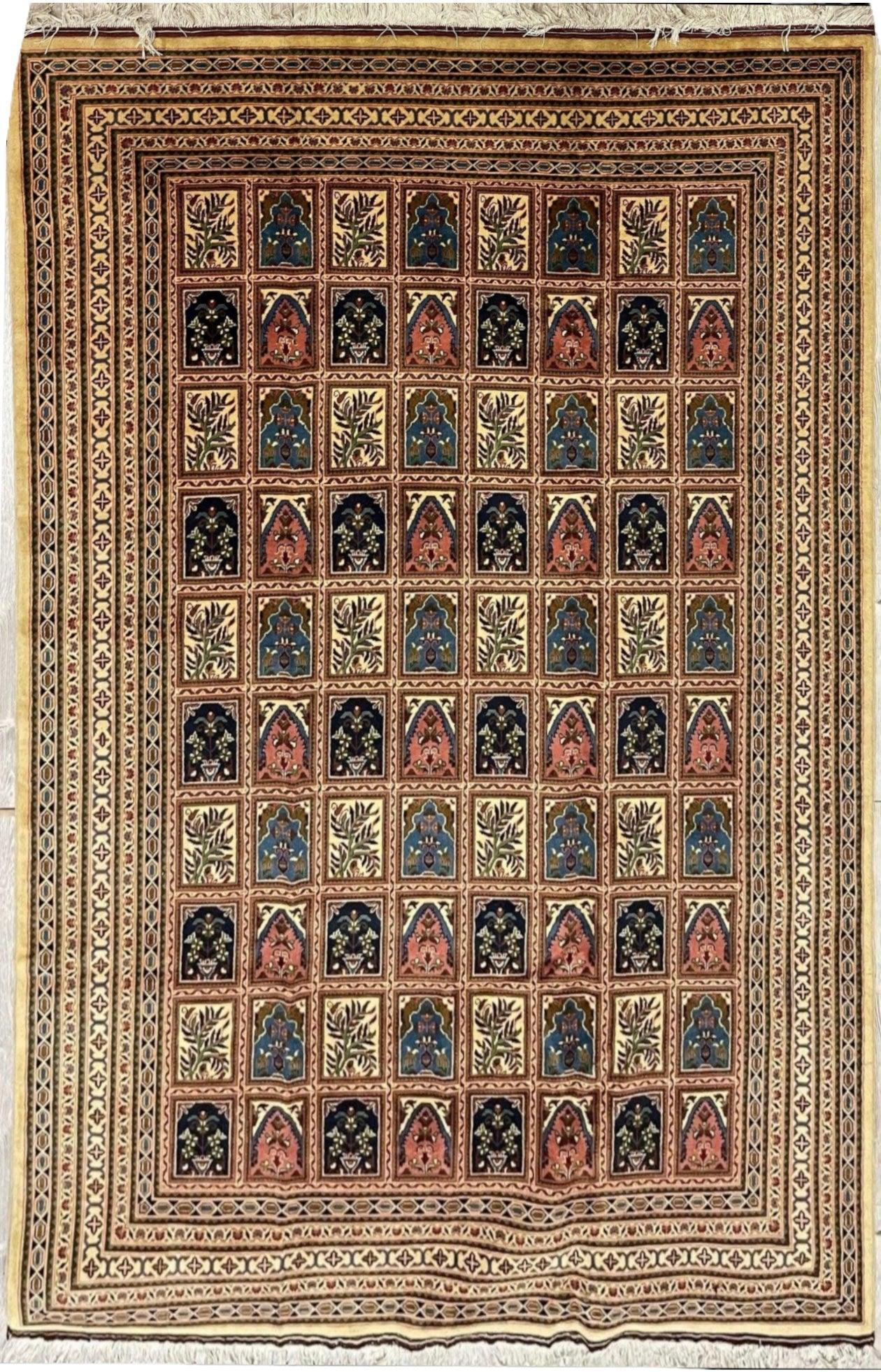 Afghani I Bakhtiari 7x10 Area Rug