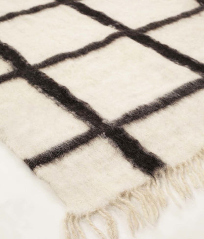 Momos Grid Blanket- Natural White & Black
