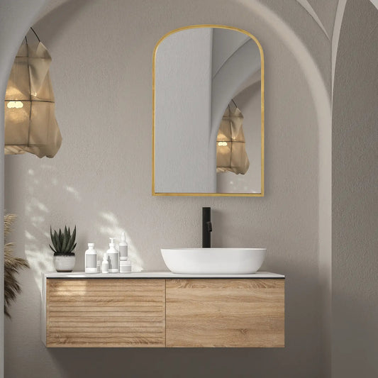 Yari Mirror