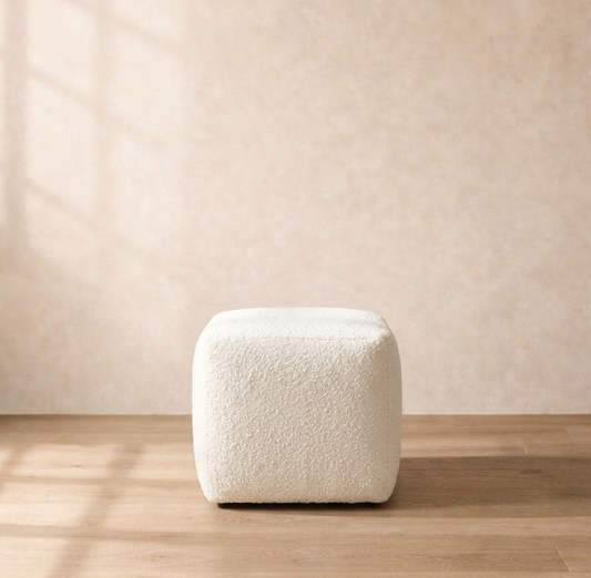 Samuels Boucle Pouf