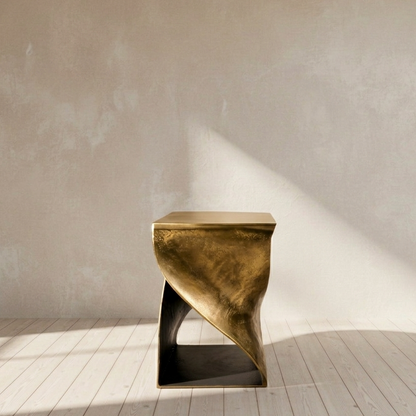 Twist Accent Table Brass
