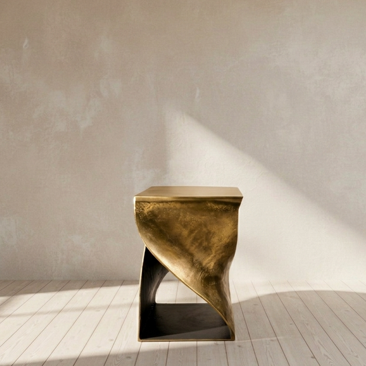 Twist Accent Table Brass