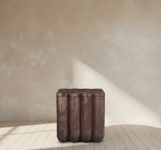 Punyo Punyo Accent Table Espresso Brown