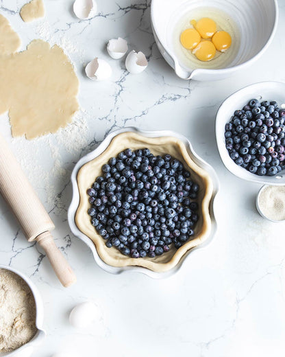 Laurel Pie Dish