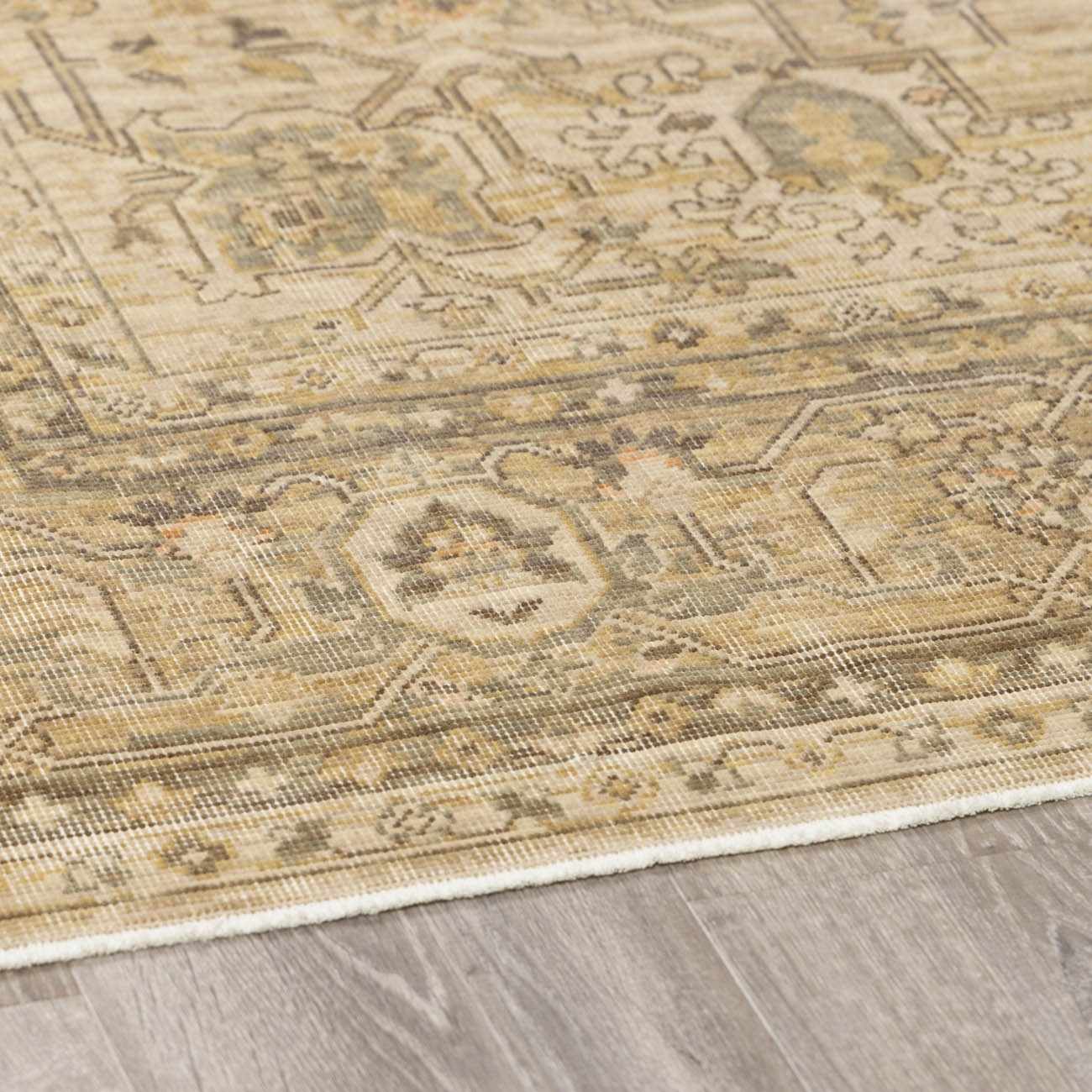 The Alessa Wool Rug