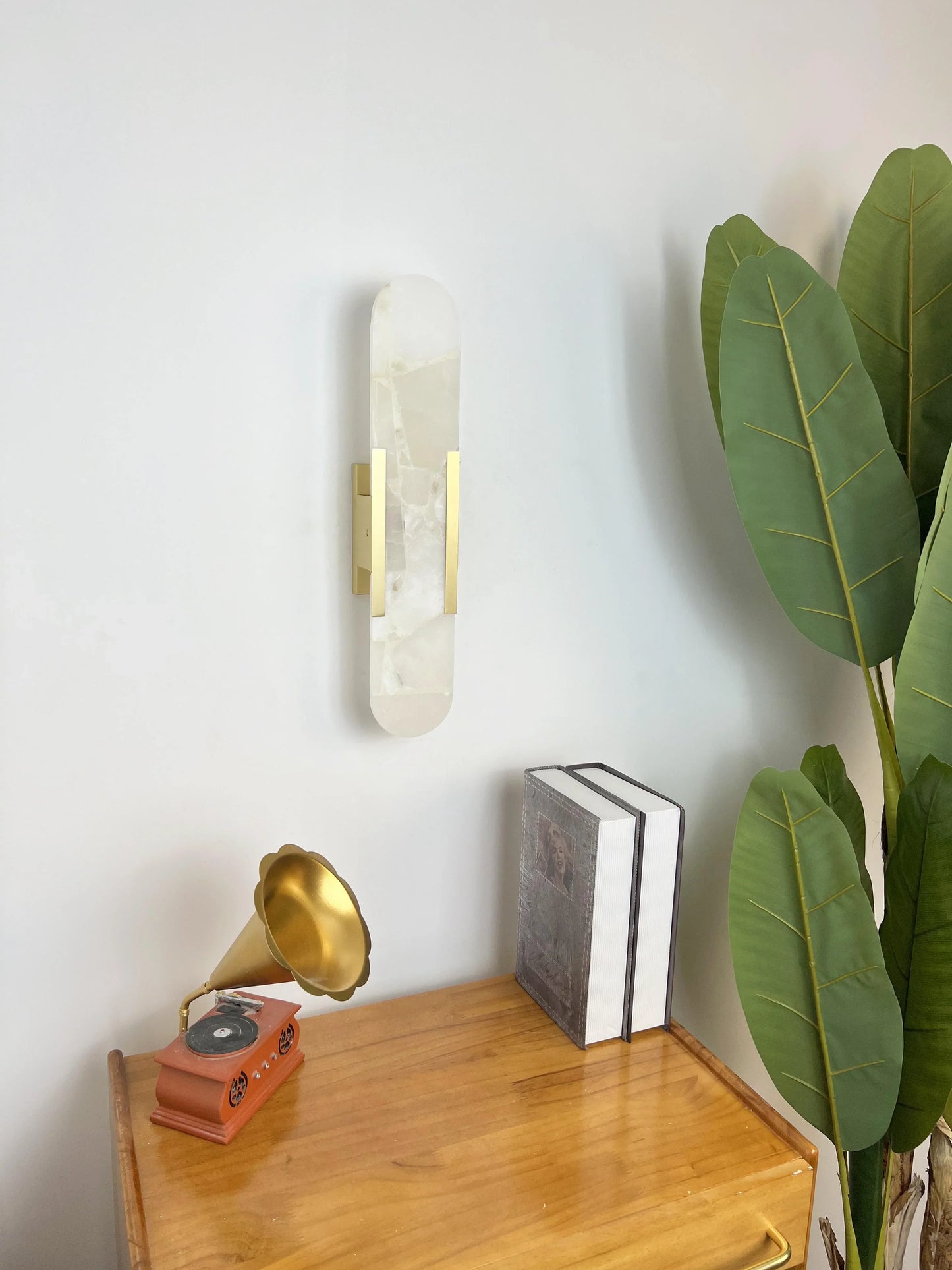 Oval Alabaster Melange Elongated Wall Lamp