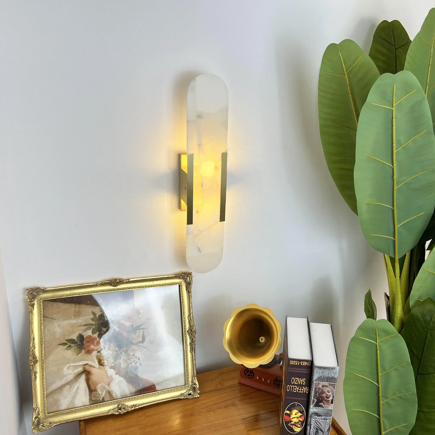 Oval Alabaster Melange Elongated Wall Lamp