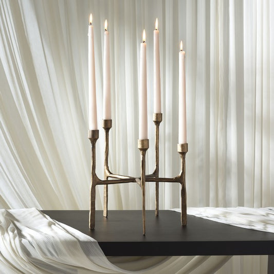 Quyn Taper Candleholder Centerpiece