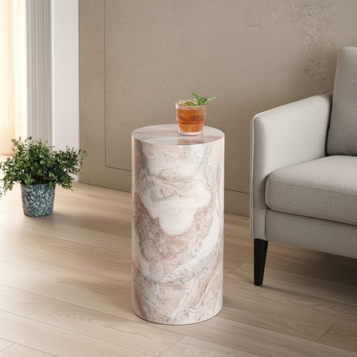 Leahbryanna Round Drink Table