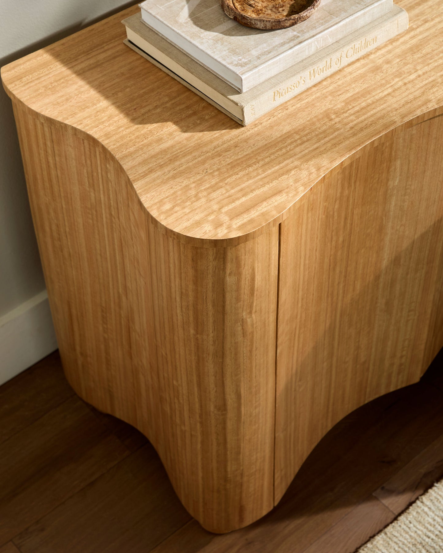 Marron Sideboard